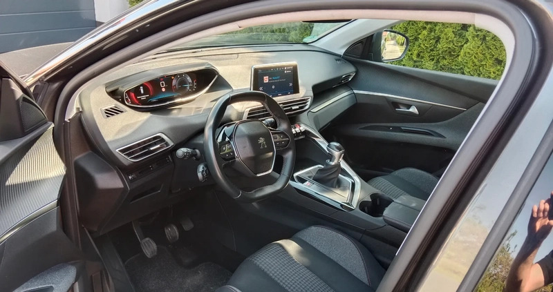 Peugeot 5008 cena 67600 przebieg: 110000, rok produkcji 2019 z Tarnogród małe 277